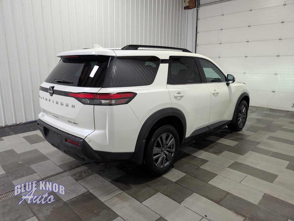 Used 2024 Nissan Pathfinder SV SUV