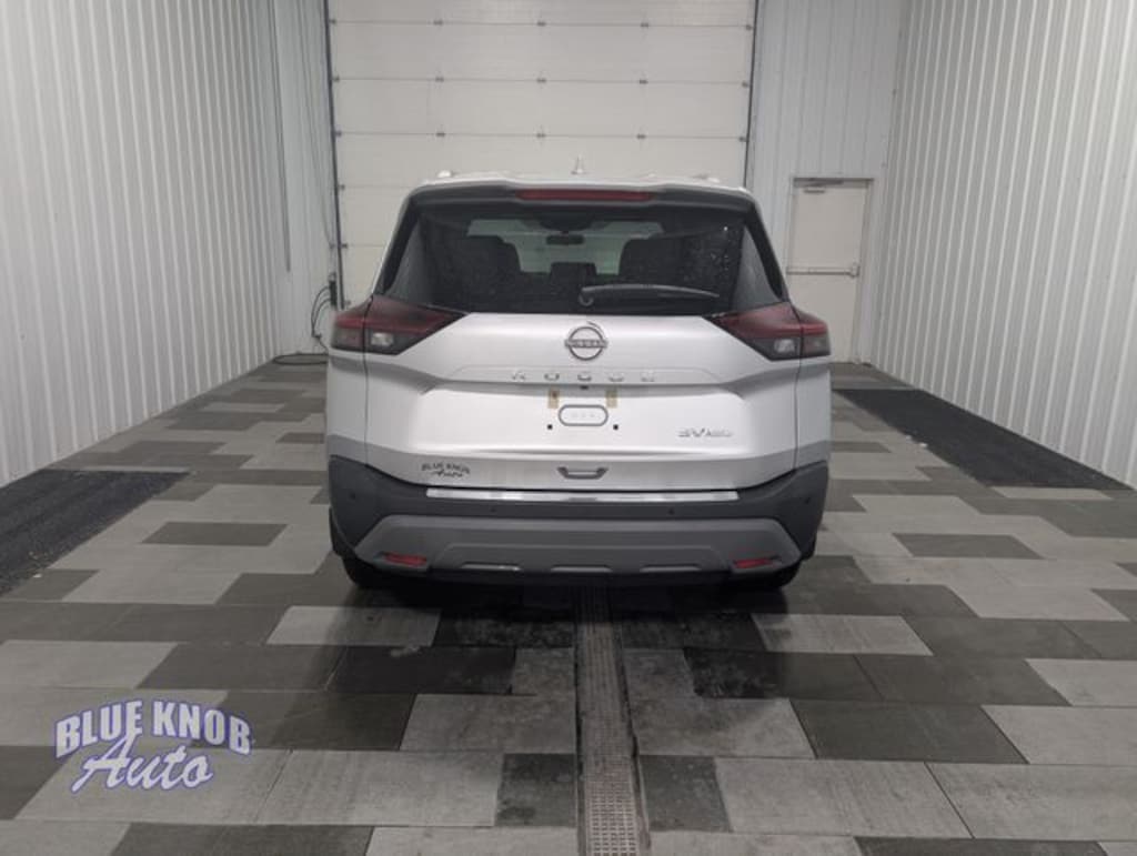 Used 2023 Nissan Rogue SV SUV