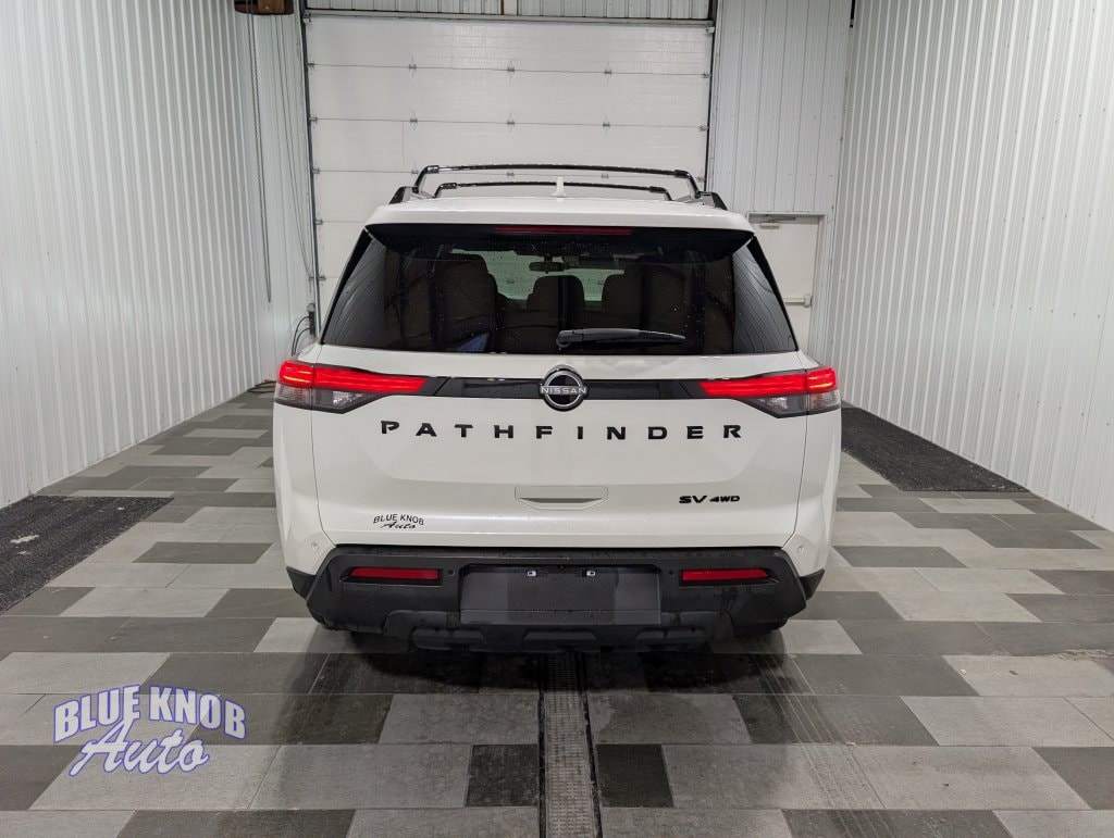 Used 2024 Nissan Pathfinder SV SUV