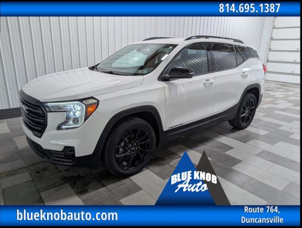 Used 2024 GMC Terrain SLT SUV