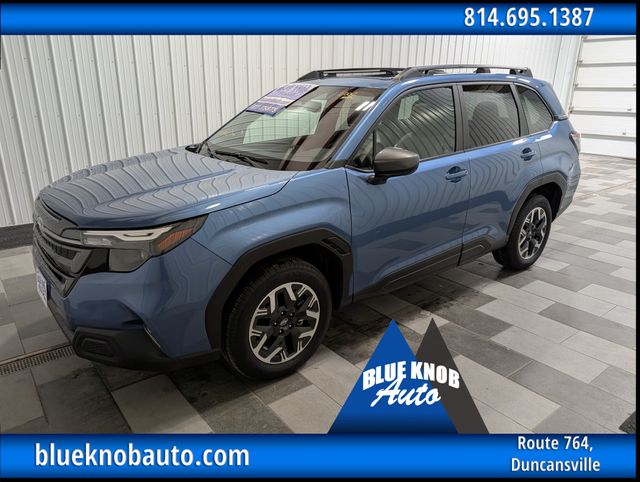 2025 Subaru Forester Premium's photo