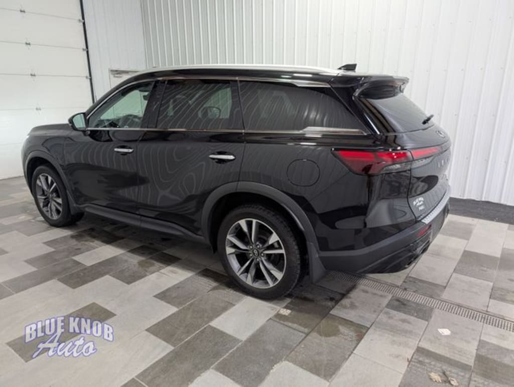 Used 2023 INFINITI QX60 Luxe SUV