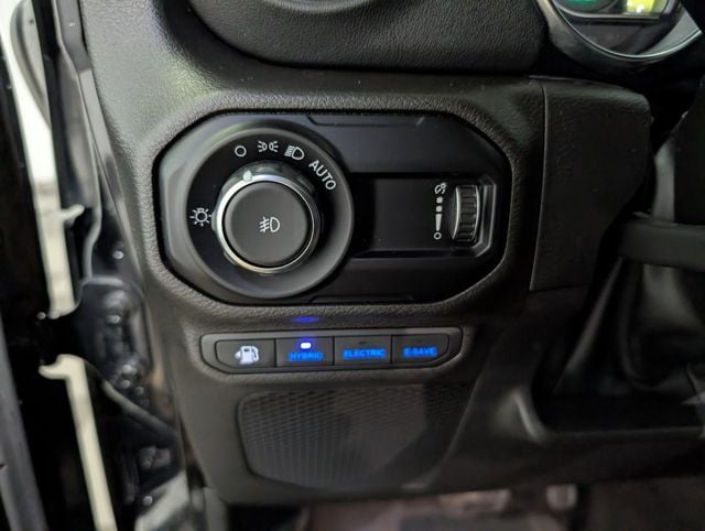 2023 Jeep Wrangler 4xe Rubicon 4XE - Photo 17