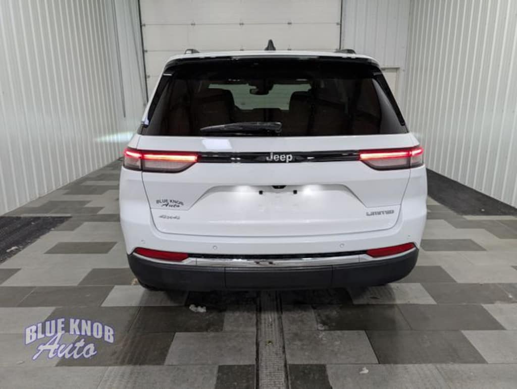 Used 2023 Jeep Grand Cherokee Limited SUV