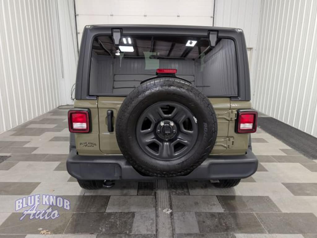 Used 2025 Jeep Wrangler Sport SUV