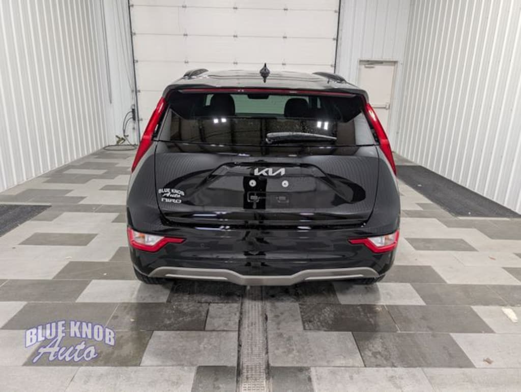 Used 2024 Kia Niro EV Wind SUV