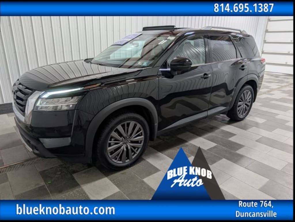Used 2024 Nissan Pathfinder SL SUV