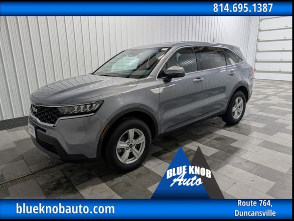 Used 2023 Kia Sorento LX SUV
