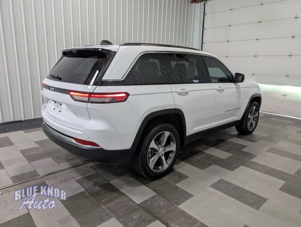 Used 2023 Jeep Grand Cherokee 4xe SUV