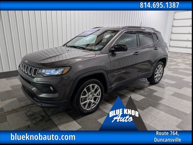 2023 Jeep Compass Latitude Lux