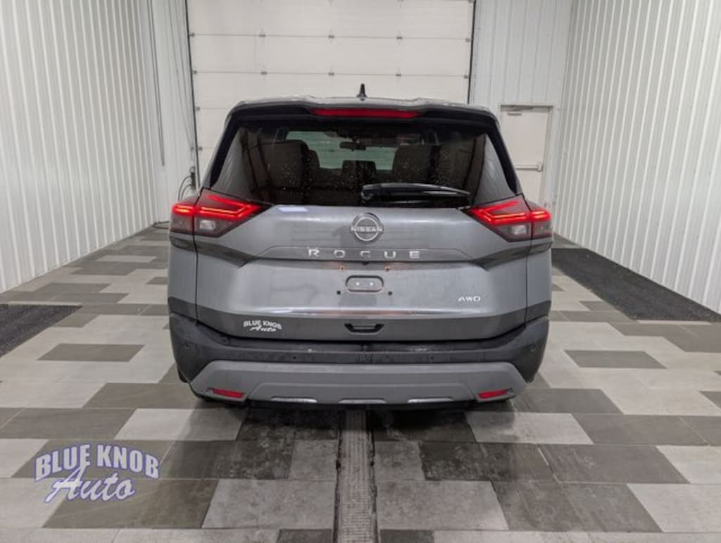 Used 2023 Nissan Rogue S SUV