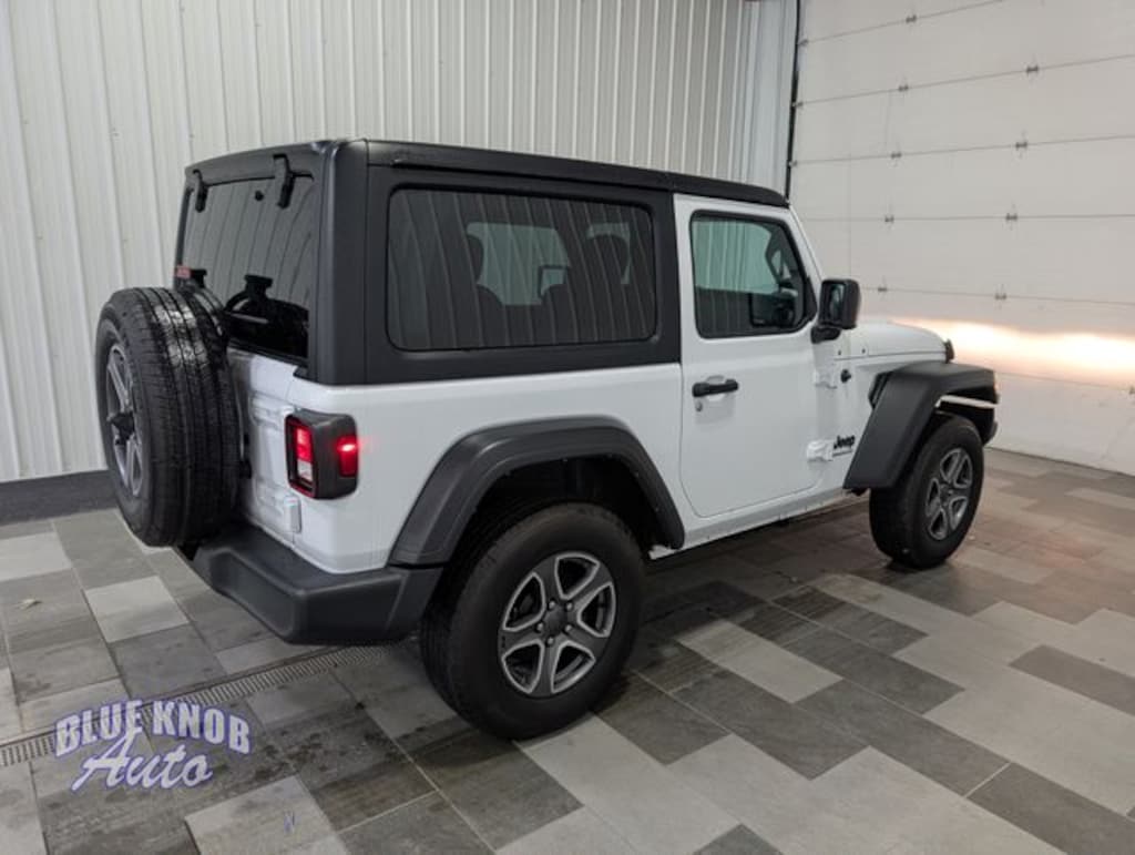 Used 2022 Jeep Wrangler Sport S SUV