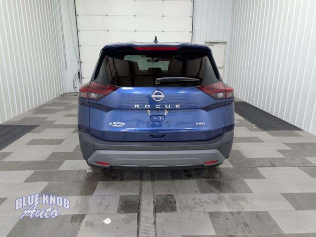 Used 2023 Nissan Rogue S SUV
