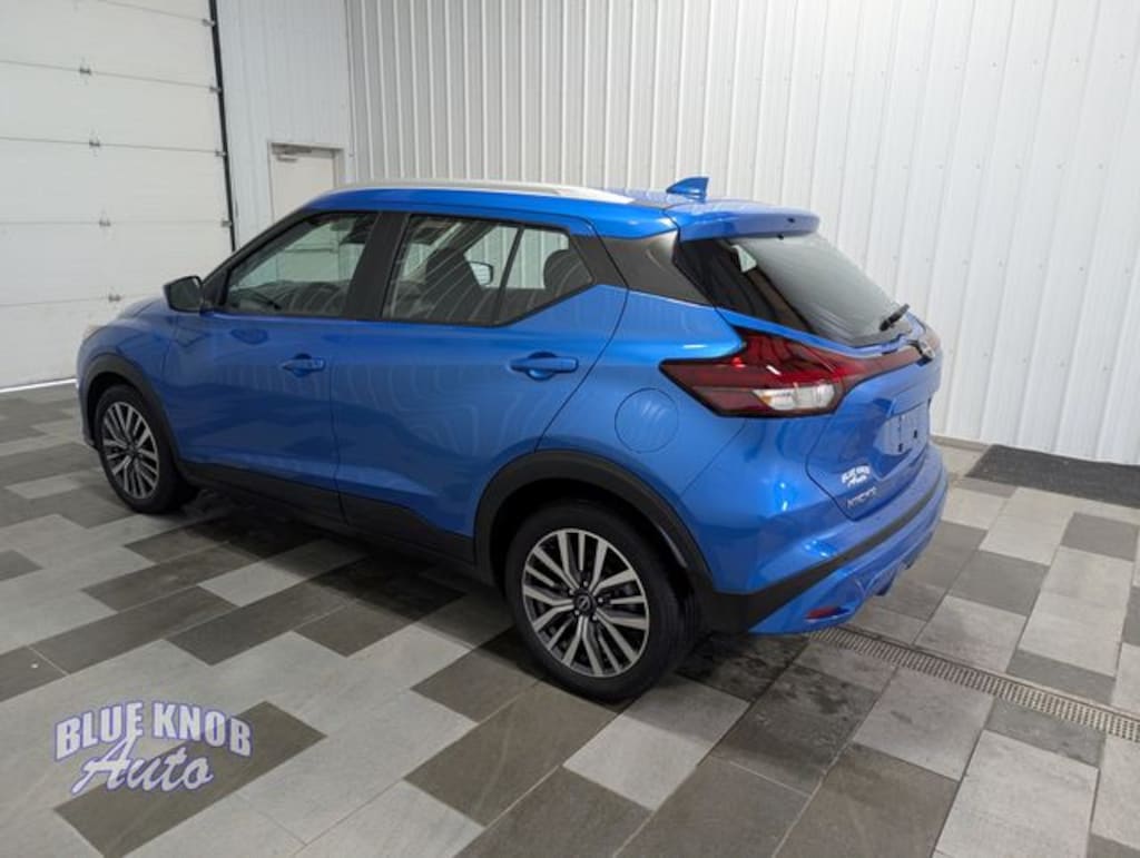 Used 2023 Nissan Kicks SV SUV