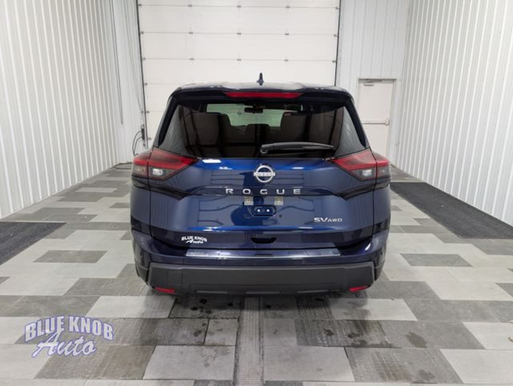 Used 2024 Nissan Rogue SV SUV