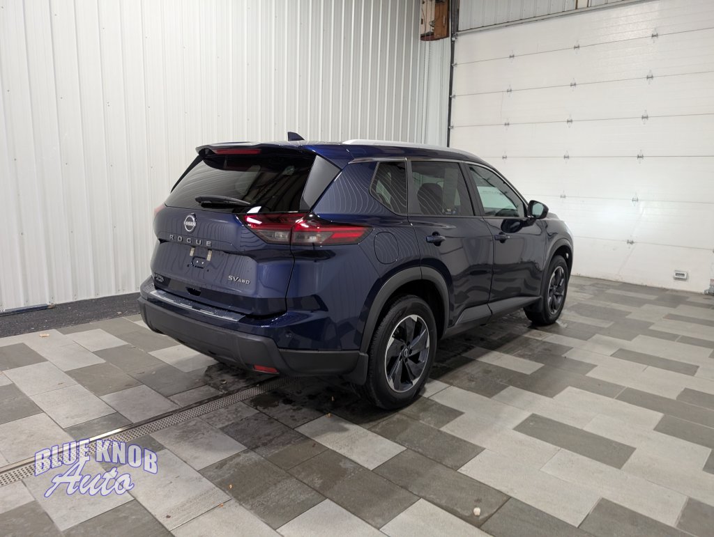 Used 2024 Nissan Rogue SV SUV
