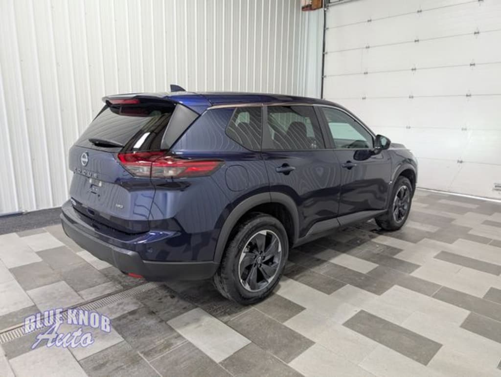 Used 2026 Nissan Rogue SV SUV