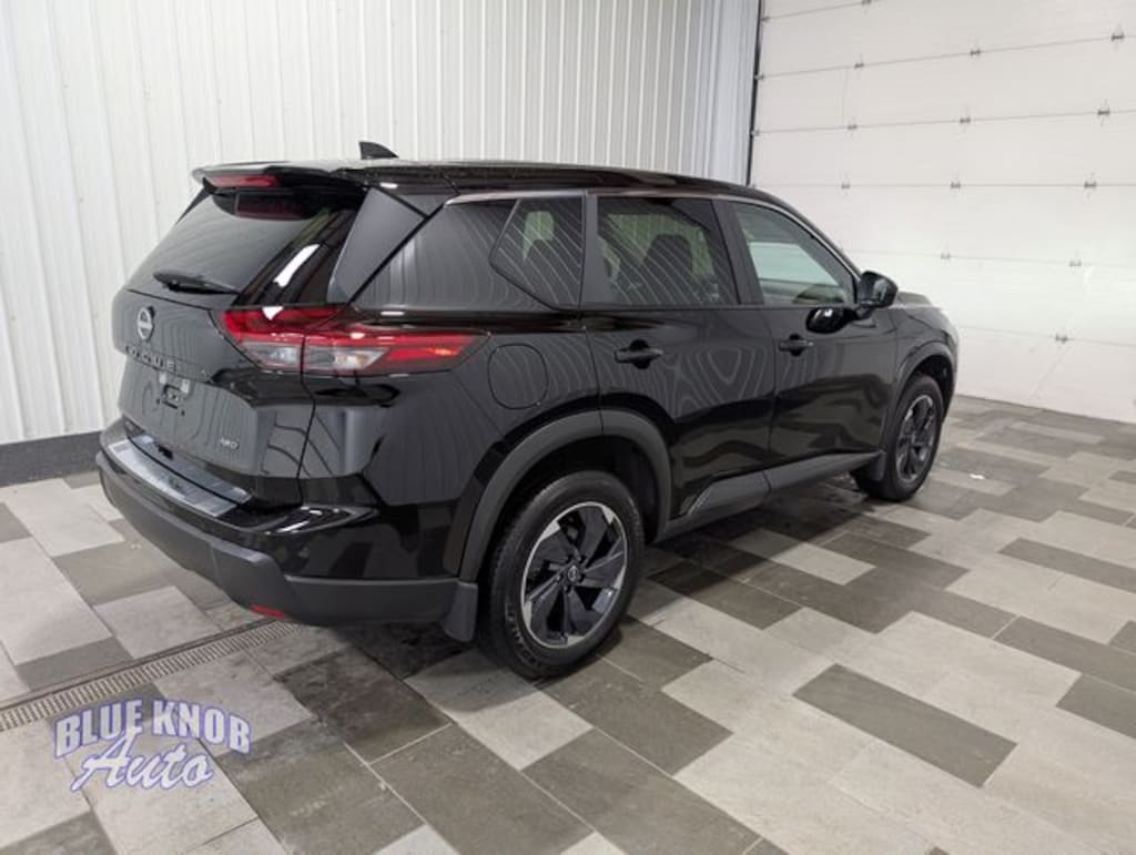 Used 2025 Nissan Rogue SV SUV