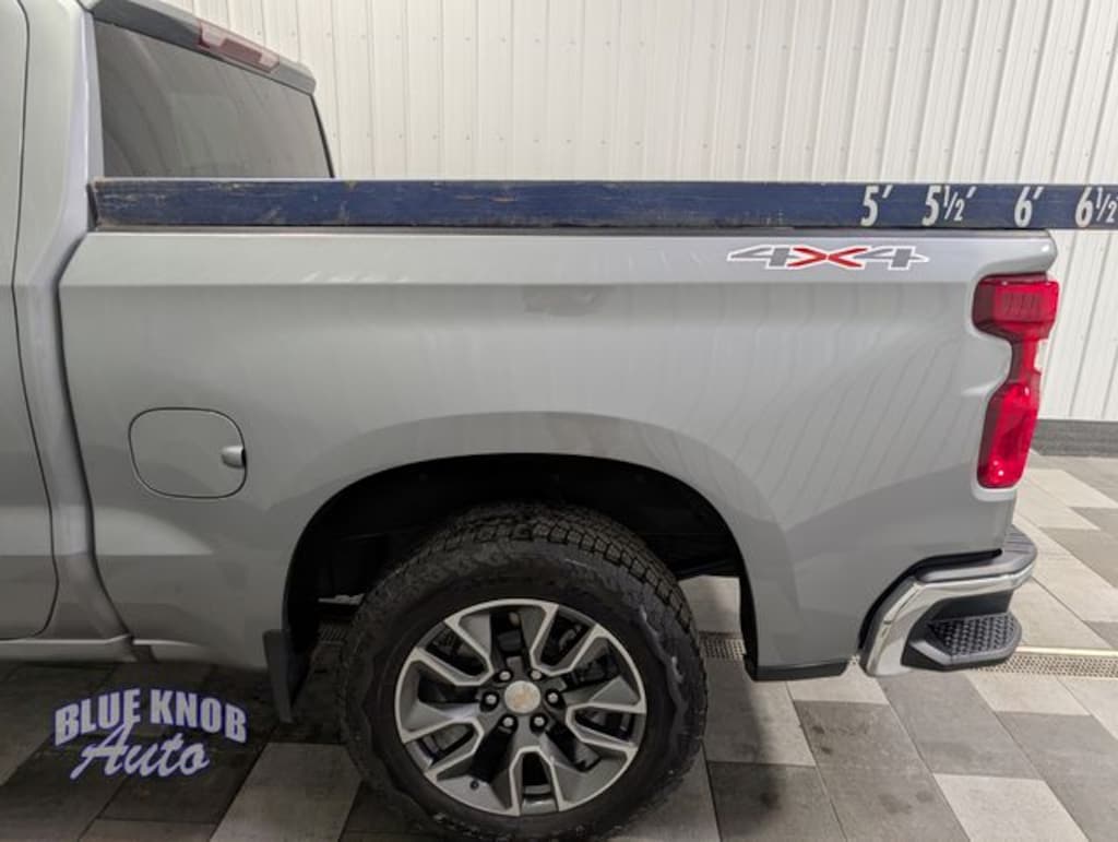 Used 2024 Chevrolet Silverado 1500 LT Truck