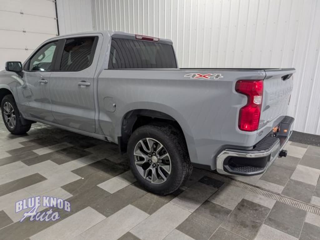 Used 2024 Chevrolet Silverado 1500 LT Truck