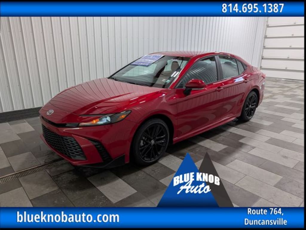Used 2026 Toyota Camry SE Sedan