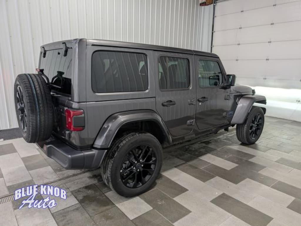 Used 2025 Jeep Wrangler Sahara 4xe SUV