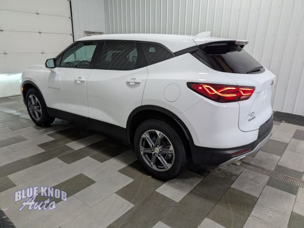 Used 2025 Chevrolet Blazer LT SUV