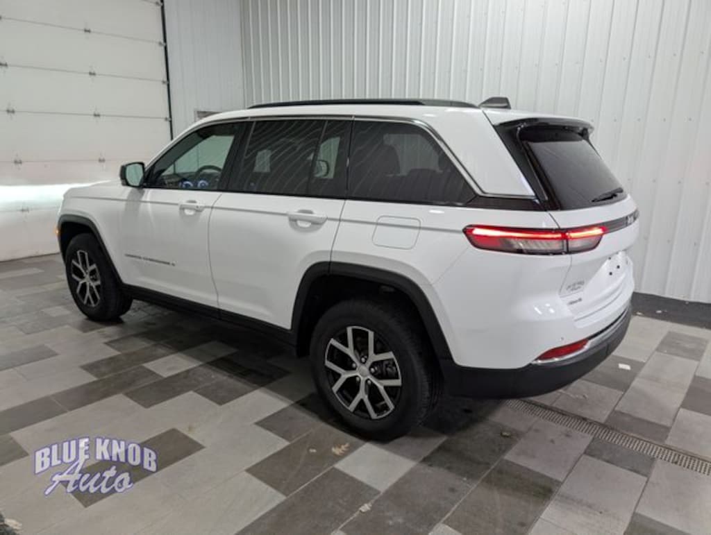 Used 2024 Jeep Grand Cherokee Limited SUV