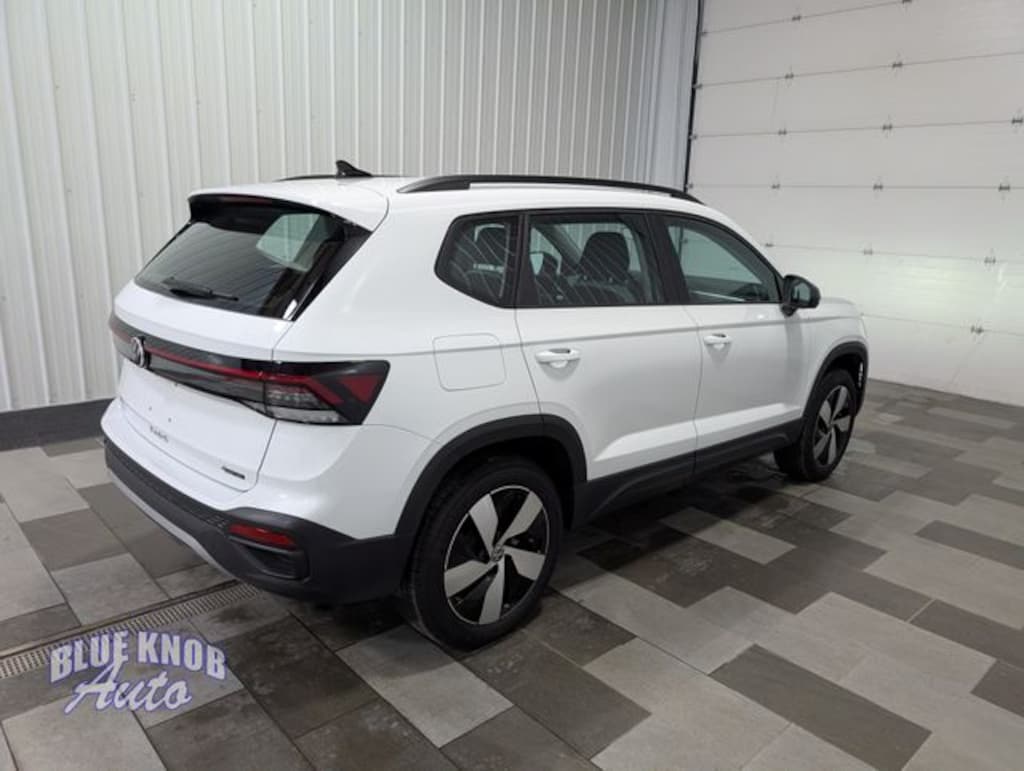 Used 2025 Volkswagen Taos 1.5T S SUV