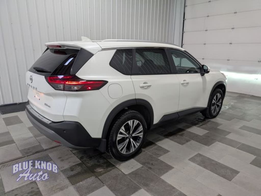 Used 2023 Nissan Rogue SV SUV