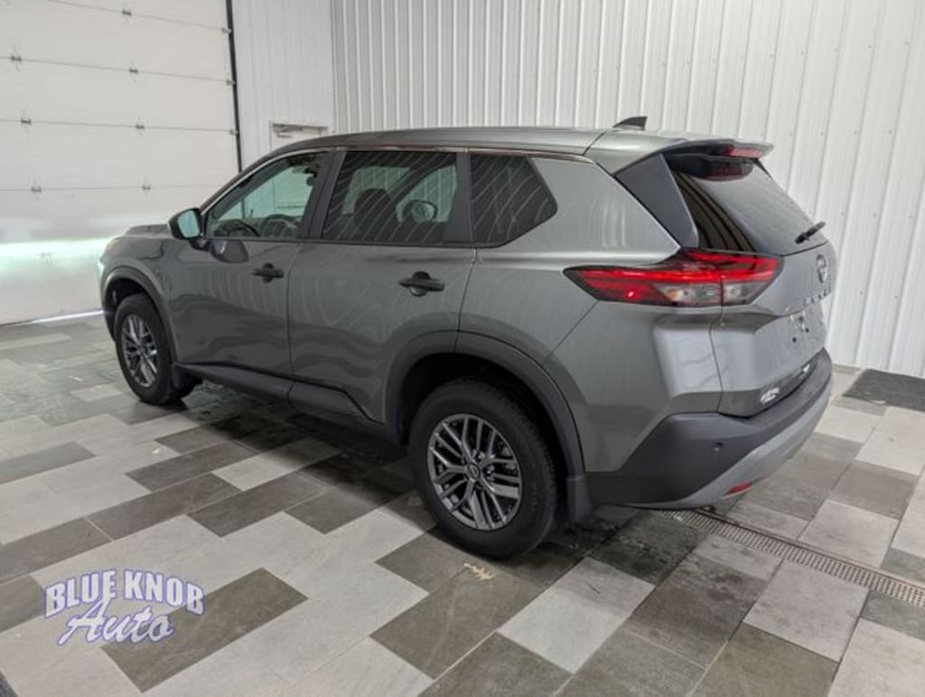 Used 2023 Nissan Rogue S SUV
