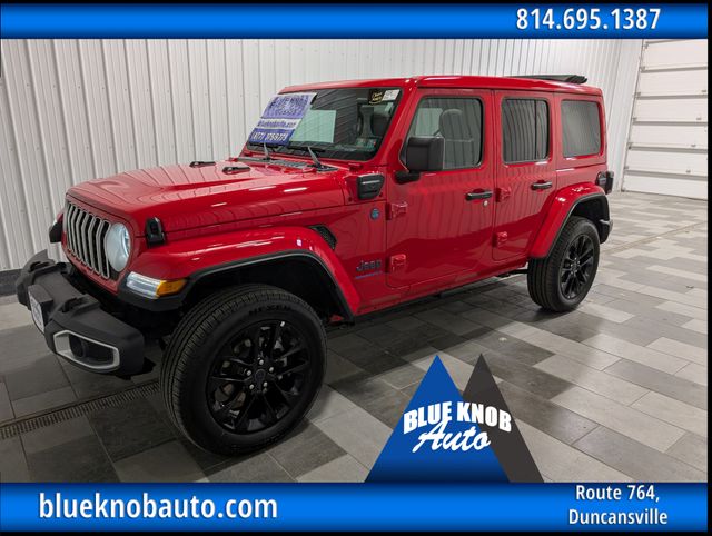 2025 Jeep Wrangler 4xe's photo