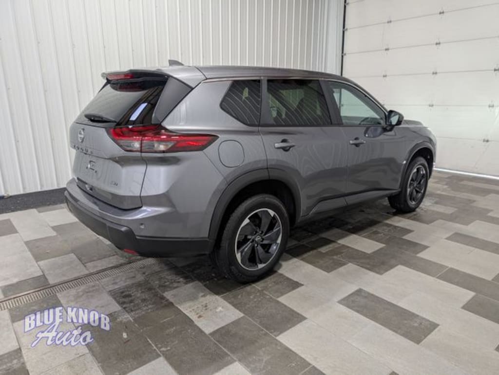 Used 2026 Nissan Rogue SV SUV