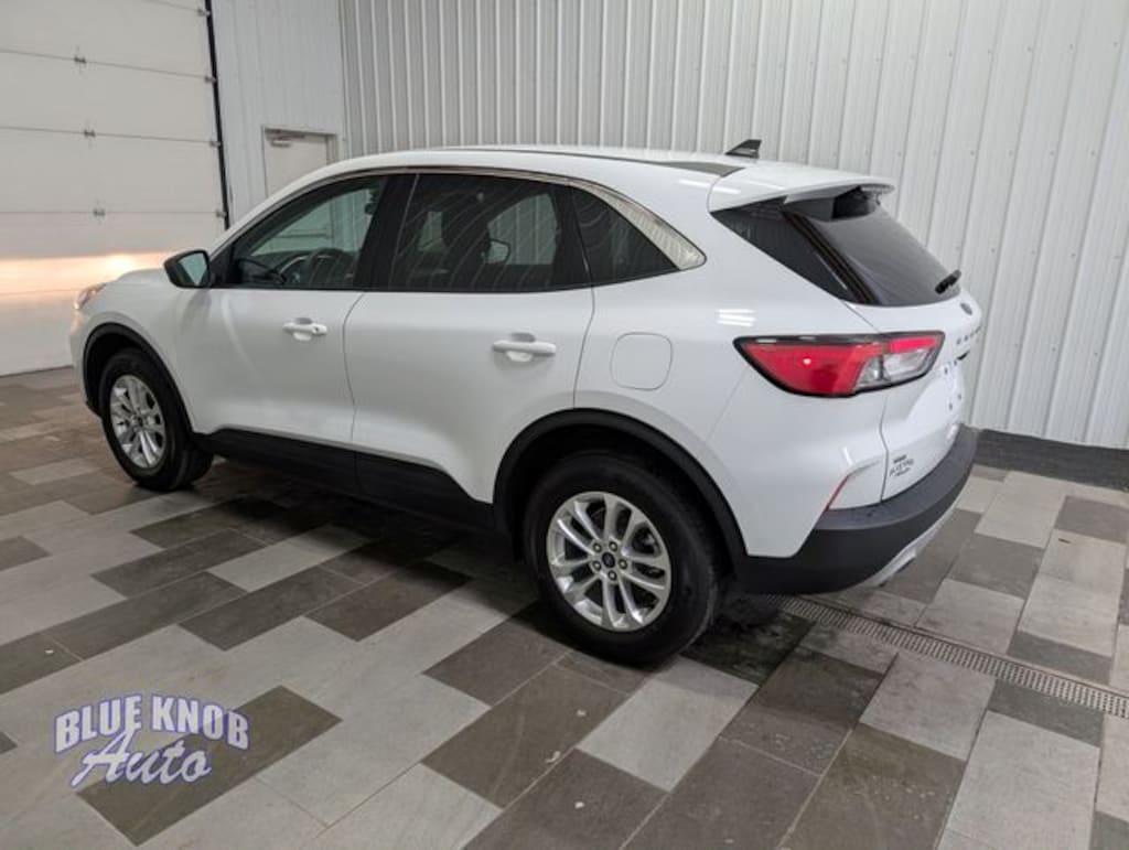 Used 2022 Ford Escape SE SUV