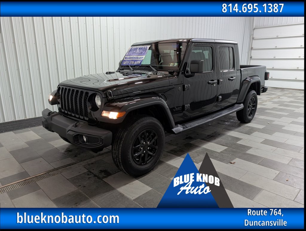 Used 2022 Jeep Gladiator Altitude Truck