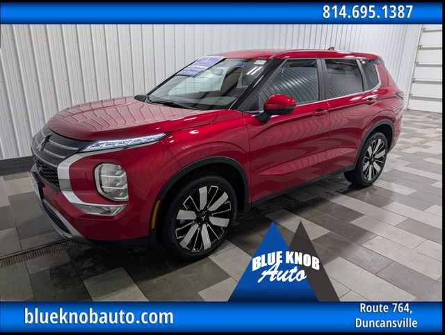 2025 Mitsubishi Outlander SE S-AWC's photo