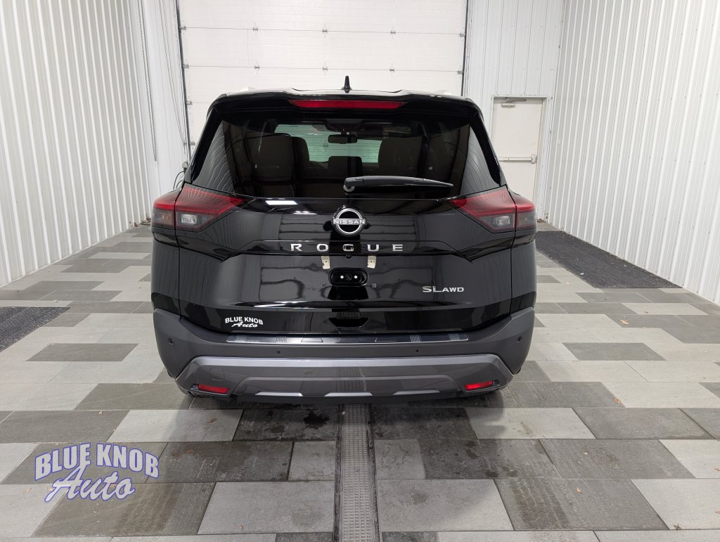 Used 2023 Nissan Rogue SL SUV