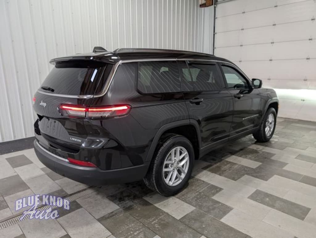 Used 2023 Jeep Grand Cherokee L Laredo SUV