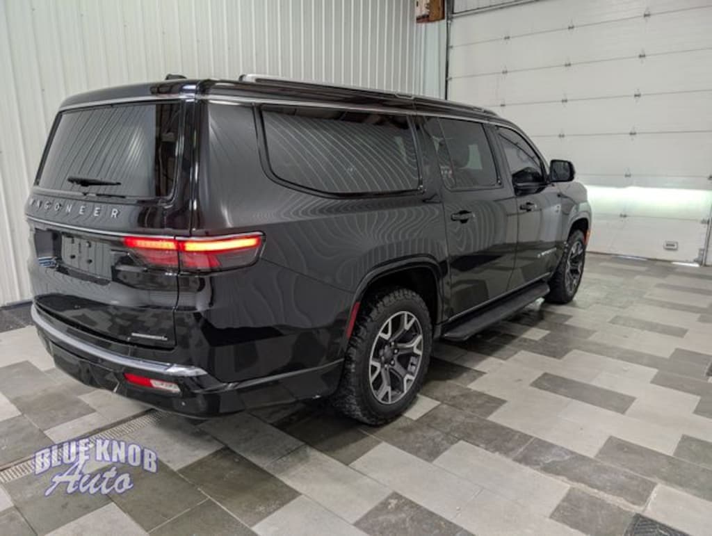 Used 2023 Jeep Wagoneer L Series III SUV