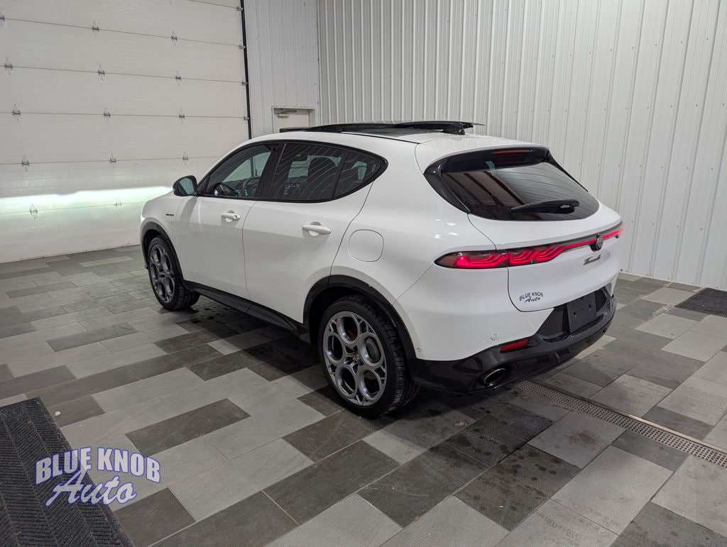Used 2024 Alfa Romeo Tonale Veloce SUV