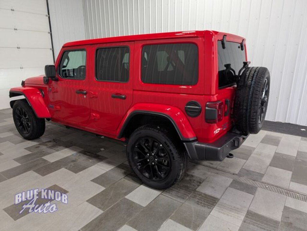 Used 2025 Jeep Wrangler Sahara 4xe SUV