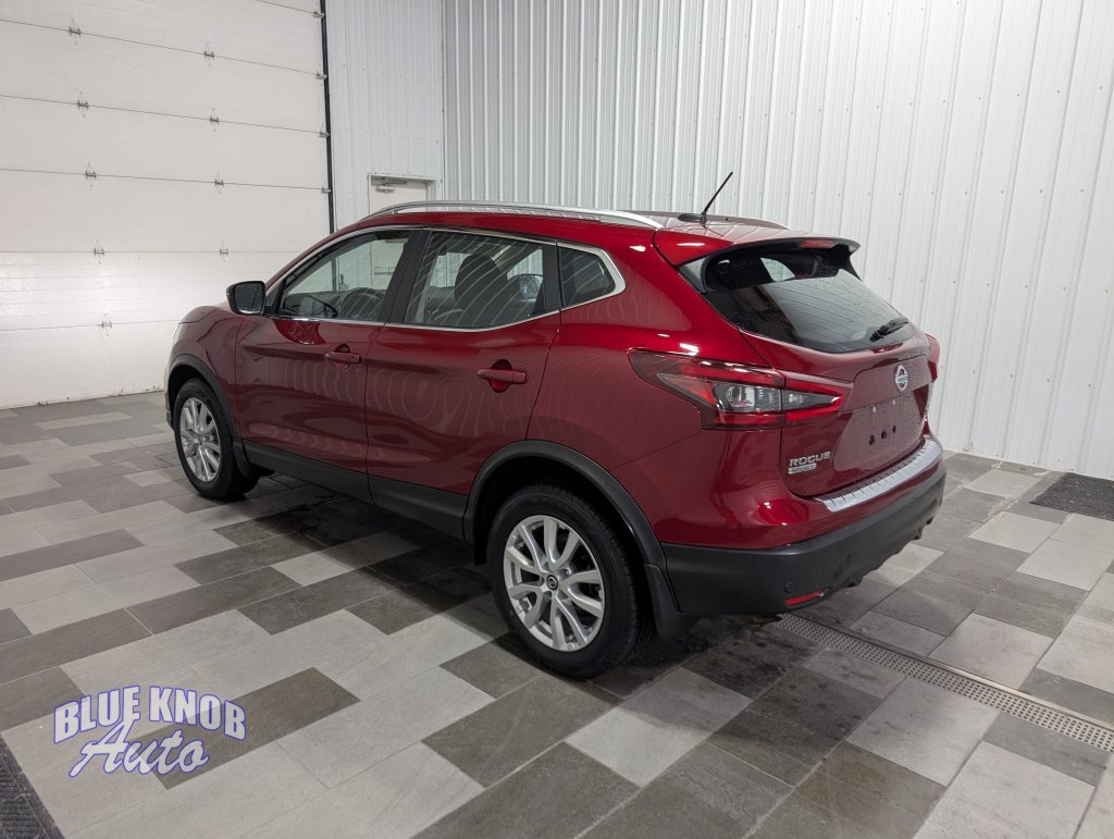 Used 2021 Nissan Rogue Sport SV SUV