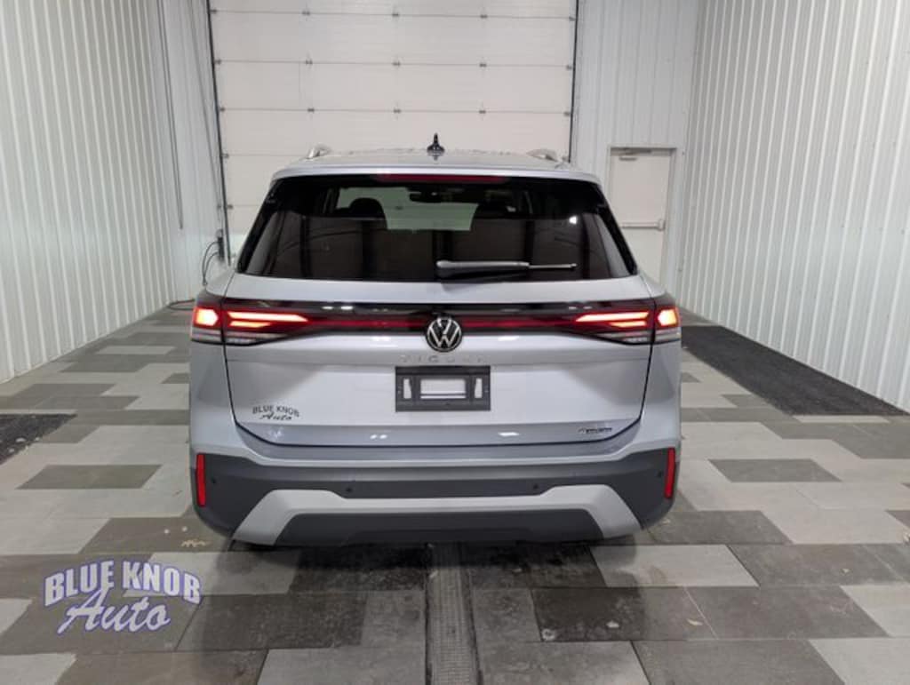 Used 2026 Volkswagen Tiguan 2.0T SE SUV