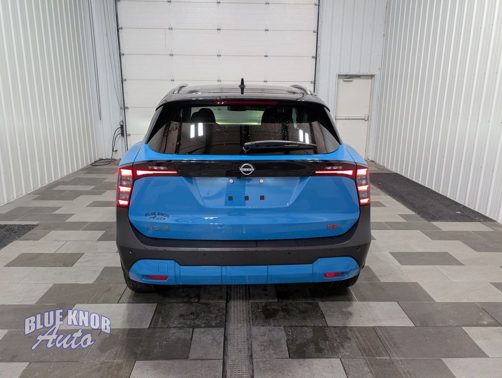 Used 2025 Nissan Kicks SR SUV