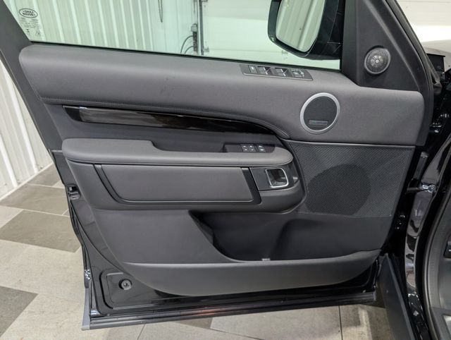 2025 Land Rover Discovery S - Photo 14