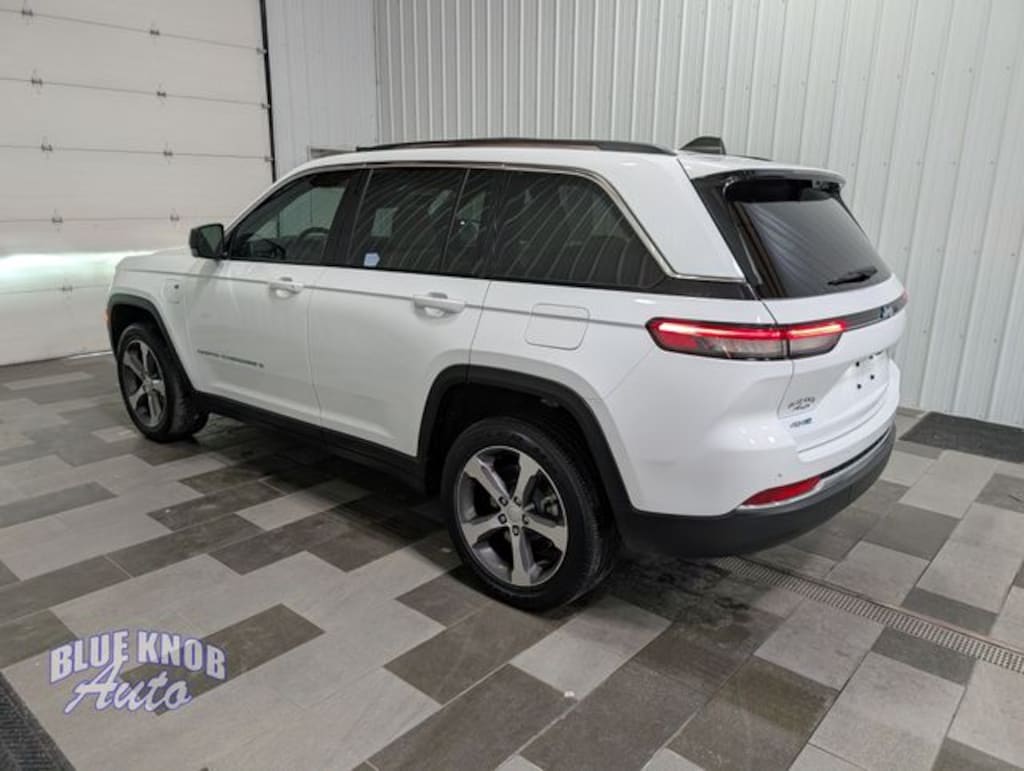 Used 2023 Jeep Grand Cherokee 4xe SUV
