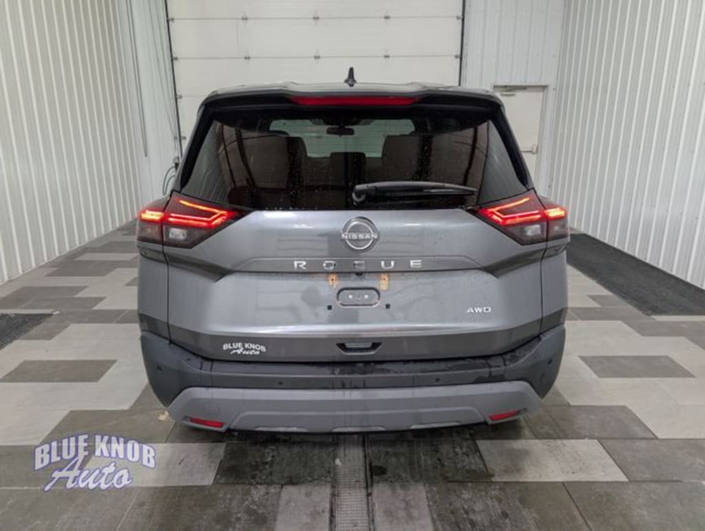 Used 2023 Nissan Rogue S SUV