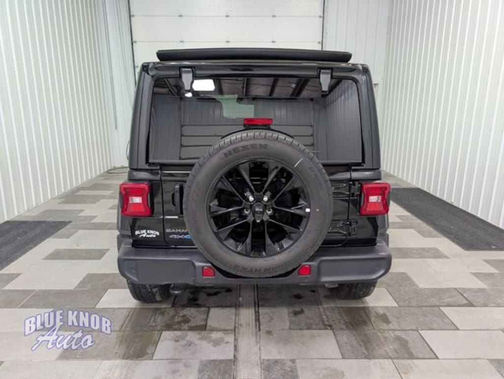 Used 2025 Jeep Wrangler Sahara 4xe SUV