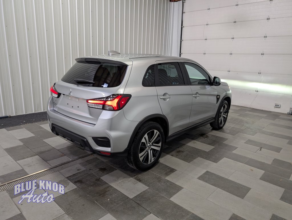 Used 2026 Mitsubishi Outlander Sport 2.0 ES SUV