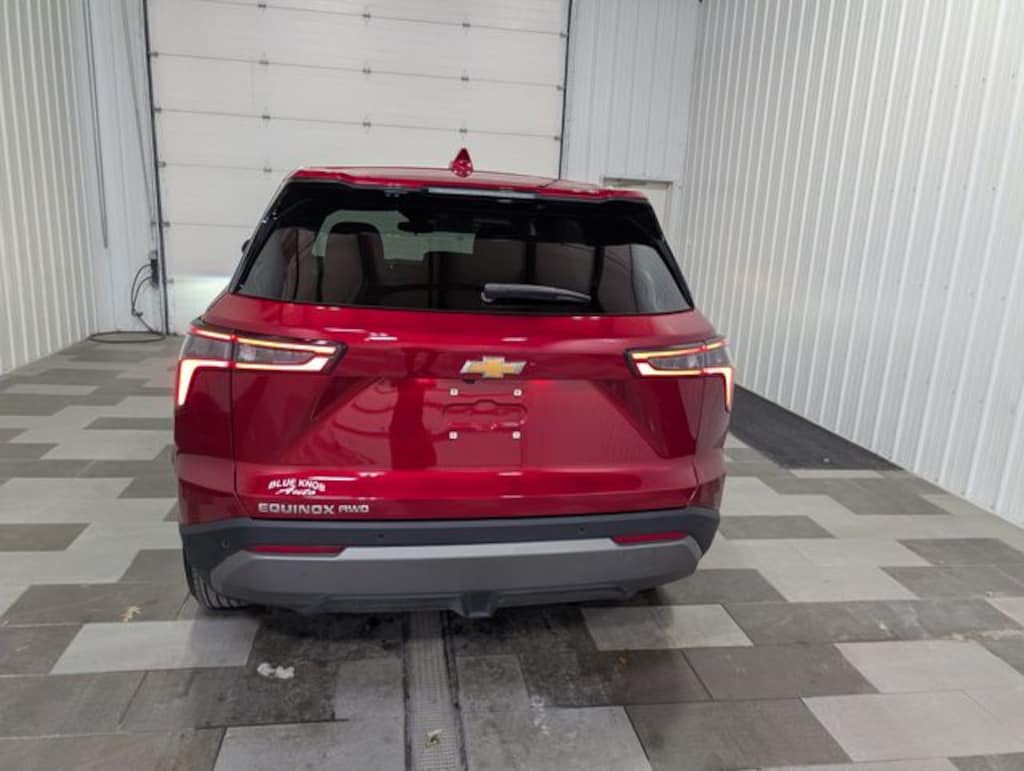 Used 2026 Chevrolet Equinox LT SUV